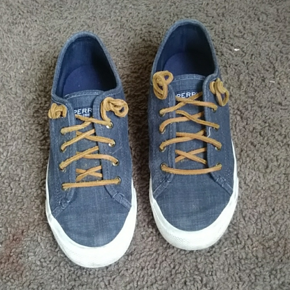 Blue jean sperrys